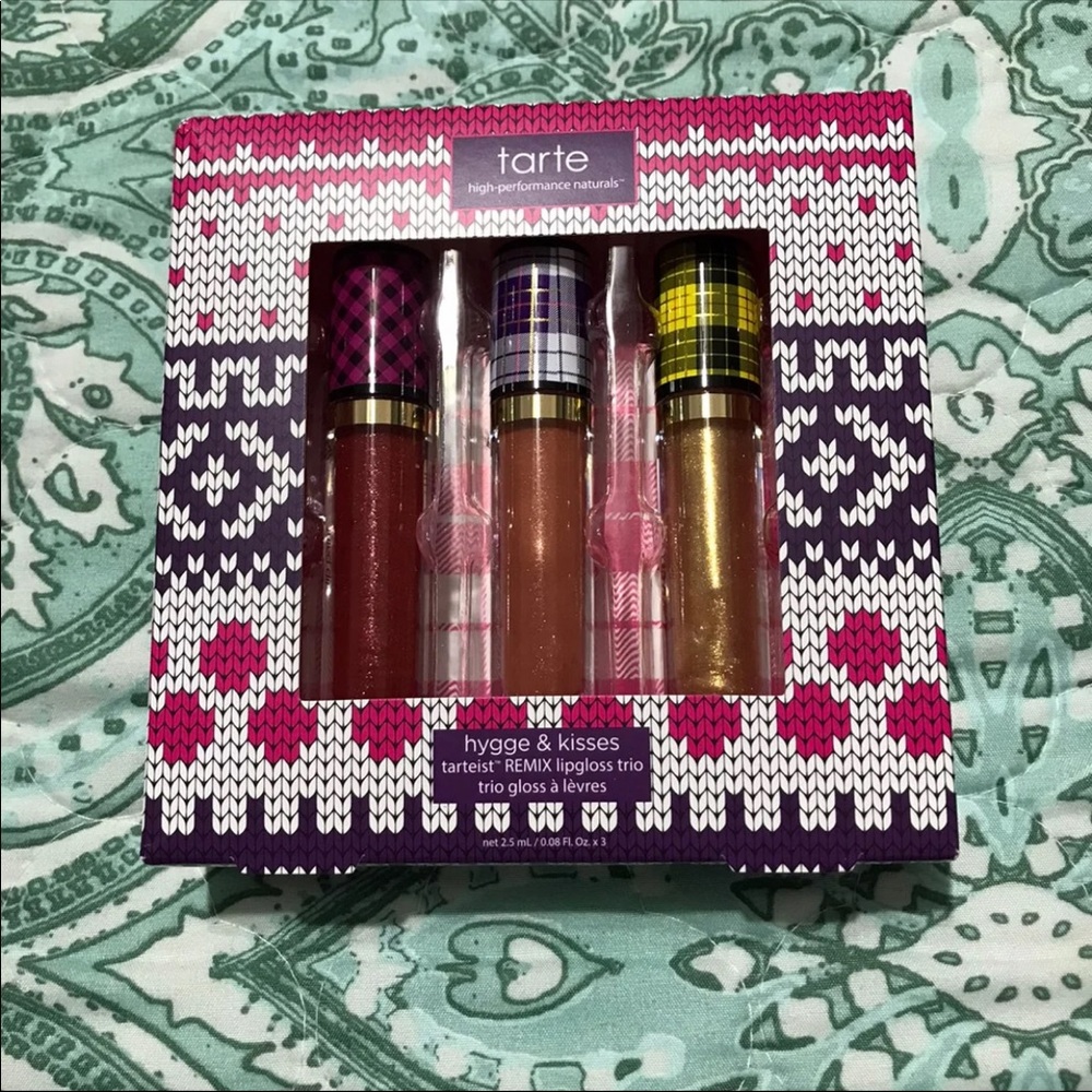 tarte hygge & kisses trio lipgloss NWT